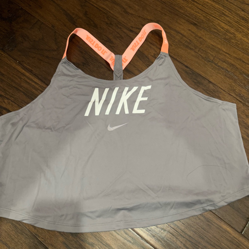 Nike XL Crop Tank Top